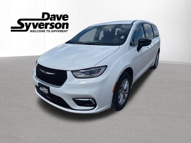 2025 Chrysler Pacifica PACIFICA SELECT AWD