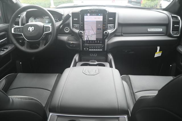 2025 RAM Ram 2500 RAM 2500 LARAMIE MEGA CAB 4X4 64 BOX