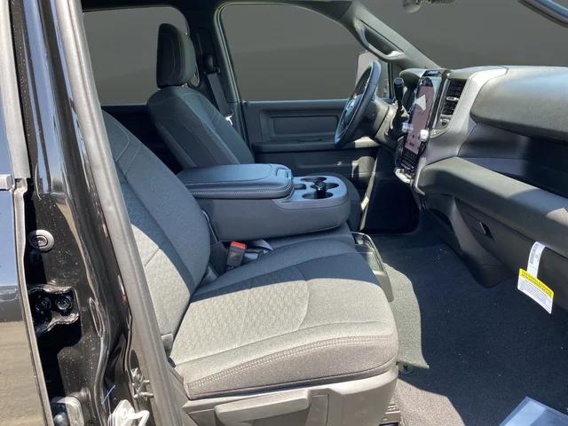 2025 Ram 2500 Tradesman Crew Cab 4x4 6'4" Box