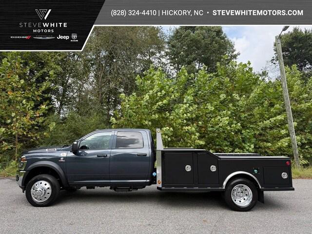 2025 RAM Ram 4500 Chassis Cab RAM 4500 TRADESMAN CHASSIS CREW CAB 4X4 84 CA