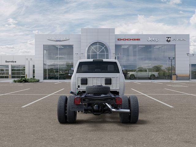 2025 Ram 3500 Chassis Cab Tradesman/Big Horn