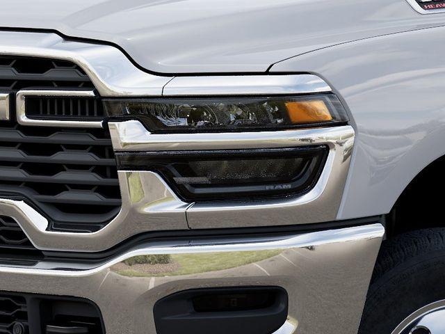 2025 Ram 3500 Chassis Cab Tradesman/Big Horn
