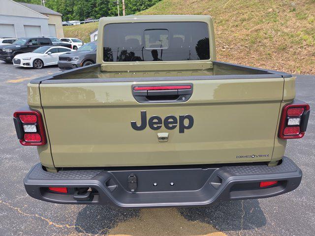 2025 Jeep Gladiator GLADIATOR HIGH TIDE 4X4