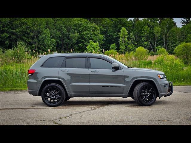 2019 Jeep Grand Cherokee Altitude 4x4 2019 Jeep Grand Cherokee Altitude 4x4