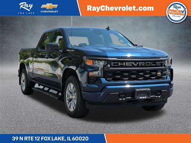 2022 Chevrolet Silverado 1500 4WD Crew Cab Standard Bed Custom