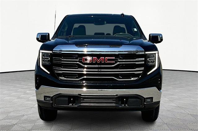 2023 GMC Sierra 1500 4WD Crew Cab Short Box SLT