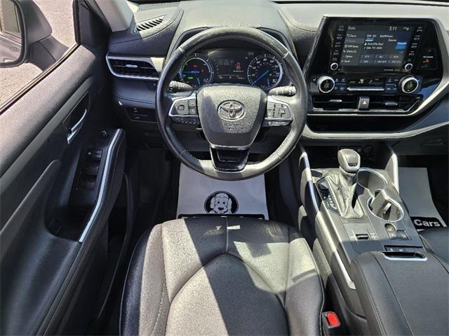 2021 Toyota Highlander Hybrid XLE