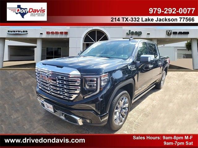 2022 GMC Sierra 1500 4WD Crew Cab Short Box Denali