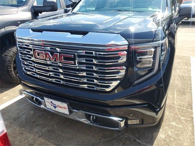 2022 GMC Sierra 1500 4WD Crew Cab Short Box Denali