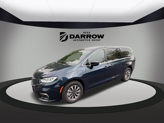 2025 Chrysler Pacifica Hybrid PACIFICA PLUG-IN HYBRID SELECT