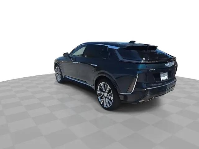 2025 Cadillac iQ Luxury w/1SE