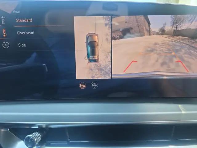 2025 Cadillac iQ Luxury w/1SE
