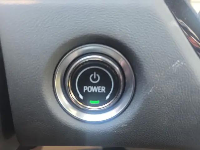 2025 Cadillac iQ Luxury w/1SE