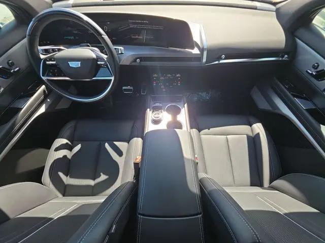 2026 Cadillac iQ Luxury