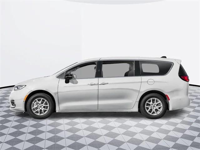 2025 Chrysler Pacifica PACIFICA SELECT