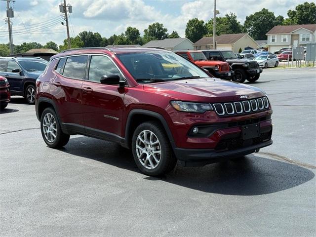 2022 Jeep Compass Latitude Lux 4x4