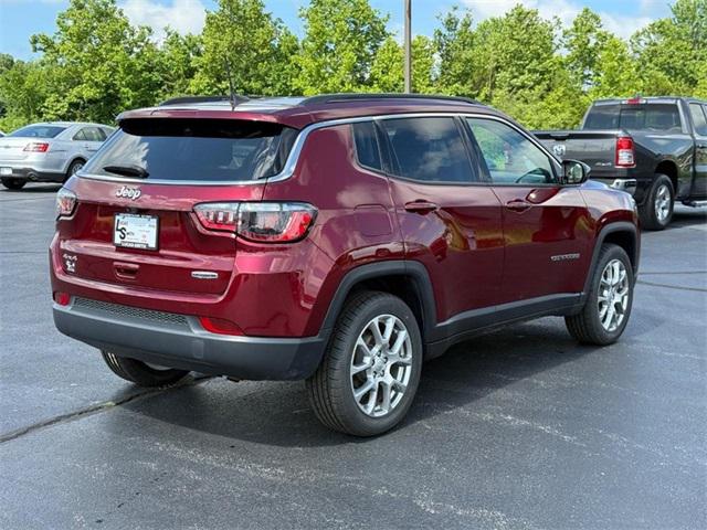 2022 Jeep Compass Latitude Lux 4x4