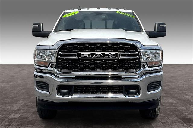 2024 RAM 2500 Tradesman Crew Cab 4x4 8 Box