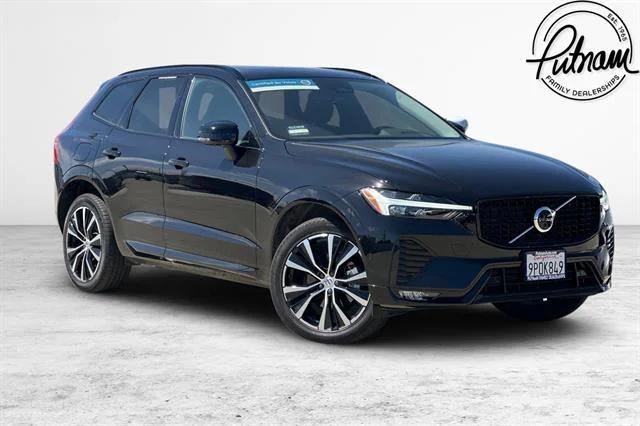 2025 Volvo XC60 B5 Plus