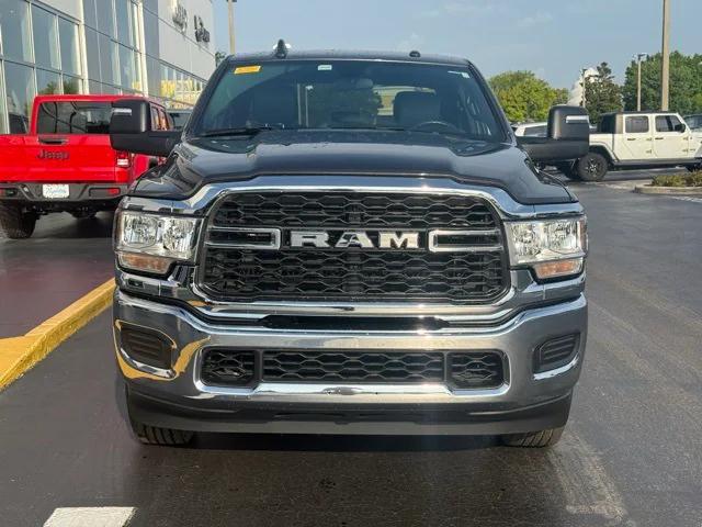 2023 RAM 2500 Tradesman Crew Cab 4x2 8 Box