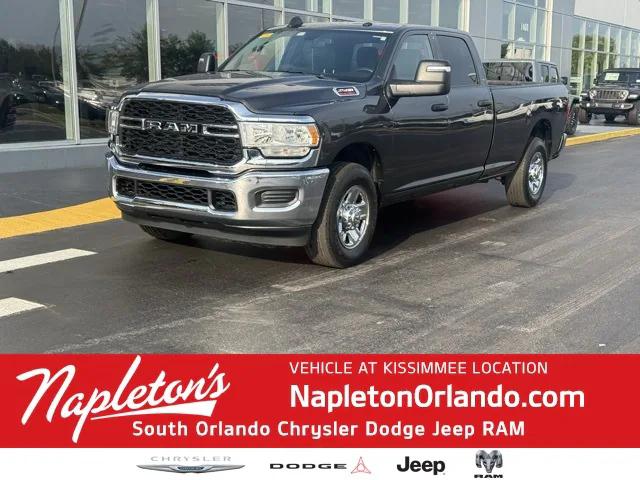 2023 RAM 2500 Tradesman Crew Cab 4x2 8 Box