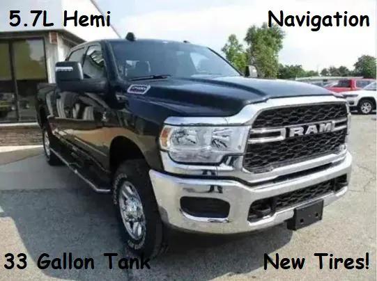 2020 RAM 1500 Big Horn Crew Cab 4x4 57 Box