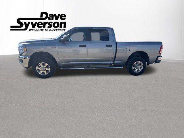 2022 RAM 2500 Big Horn Crew Cab 4x4 64 Box 2022 RAM 2500 Big Horn Crew Cab 4x4 64 Box