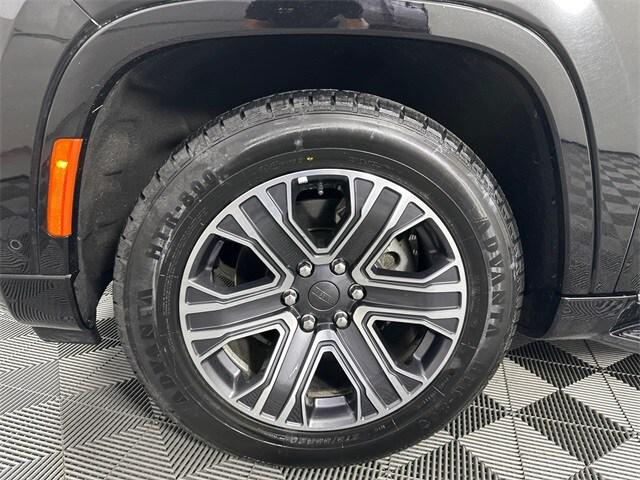 2023 Wagoneer Wagoneer L Series II 4x4