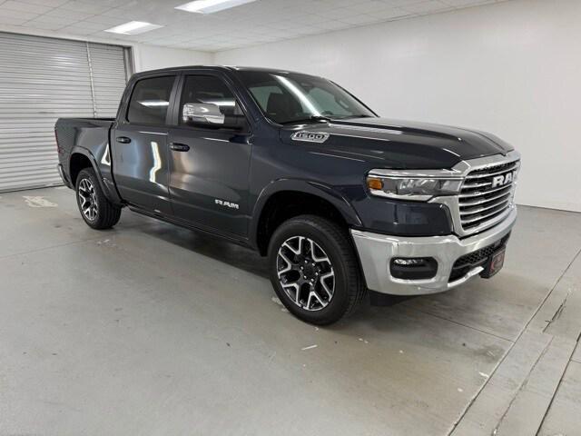 2025 RAM 1500 Laramie Crew Cab 4x4 57 Box