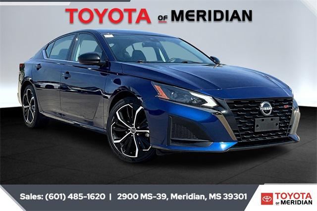 2023 Nissan Altima SR FWD