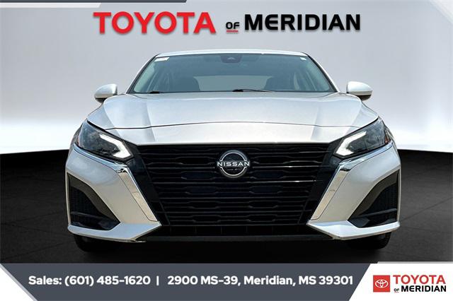 2023 Nissan Altima SV FWD