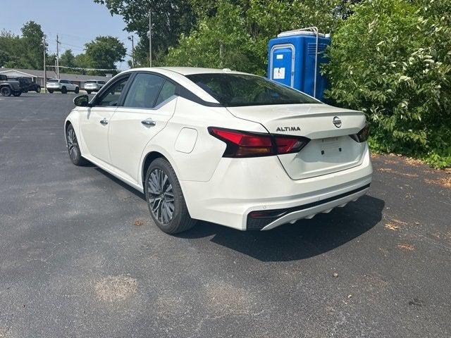 2023 Nissan Altima SV FWD