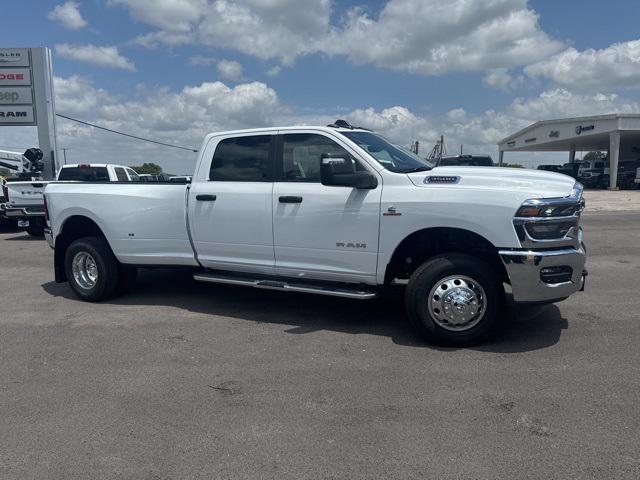 2025 RAM Ram 3500 RAM 3500 LONE STAR CREW CAB 4X4 8 BOX