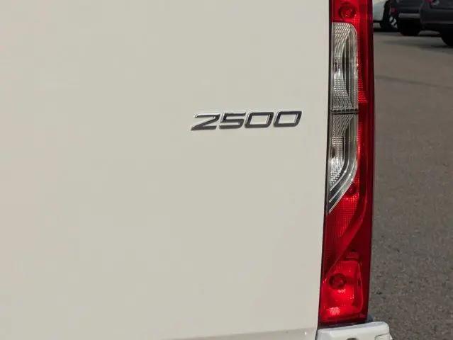 2025 Mercedes-Benz Sprinter 2500 Standard Roof 4-Cyl Diesel