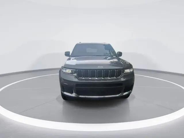 2025 Jeep Grand Cherokee L Laredo X 4x4