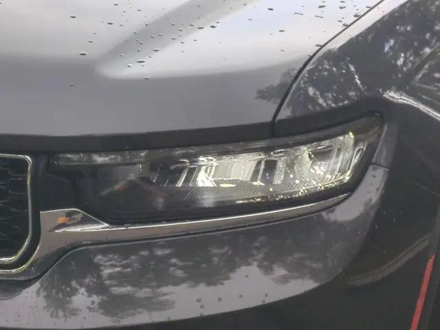 2025 Jeep Grand Cherokee L Laredo X 4x4