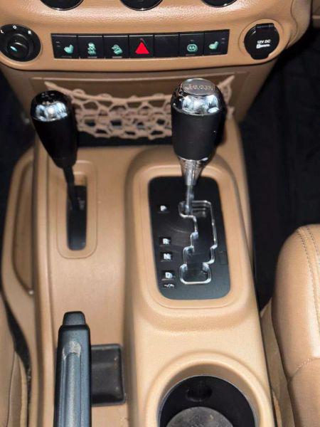 2012 Jeep Wrangler Unlimited Sahara