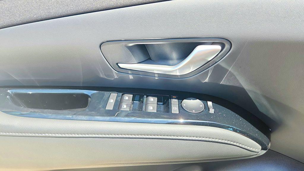2025 Hyundai Santa Cruz XRT - Photo 26
