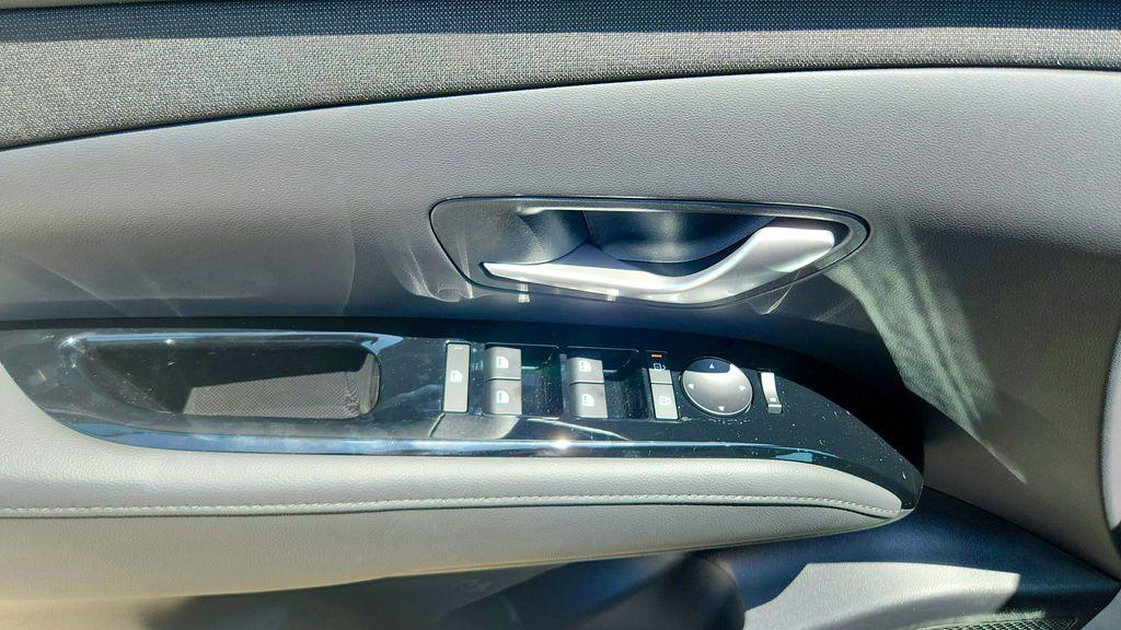 2025 Hyundai Santa Cruz XRT - Photo 28