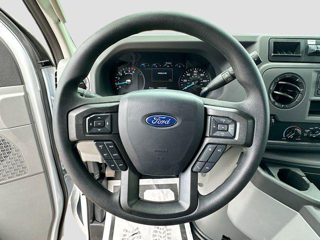 2026 Ford E-350 Cutaway Base