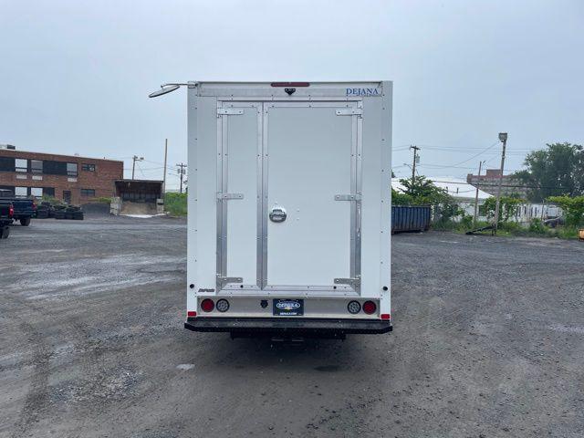 2025 Chevrolet Express Cutaway Work Van