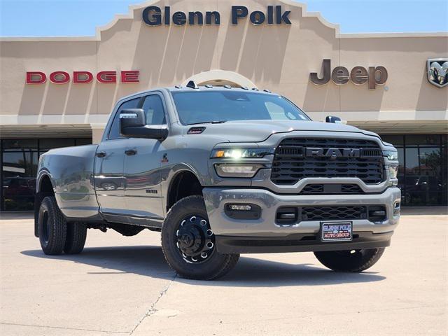 2025 RAM Ram 3500 RAM 3500 LONE STAR CREW CAB 4X4 8 BOX