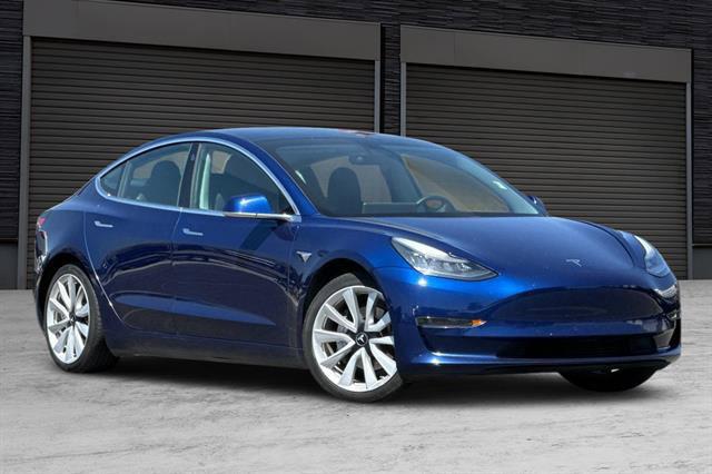 2020 Tesla Model 3 Standard Range Plus Rear-Wheel Drive