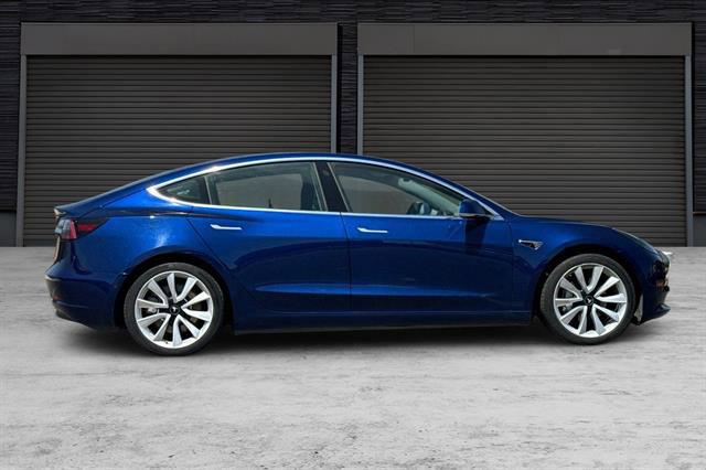 2020 Tesla Model 3 Standard Range Plus Rear-Wheel Drive