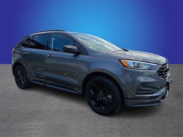 2022 Ford Edge SE