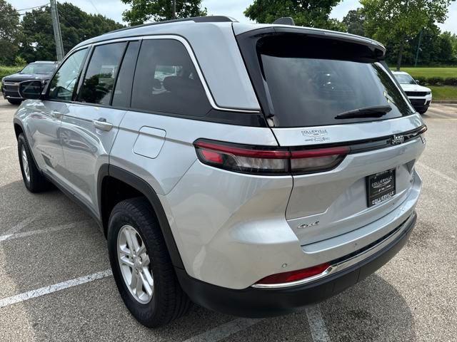 2023 Jeep Grand Cherokee Laredo 4x4