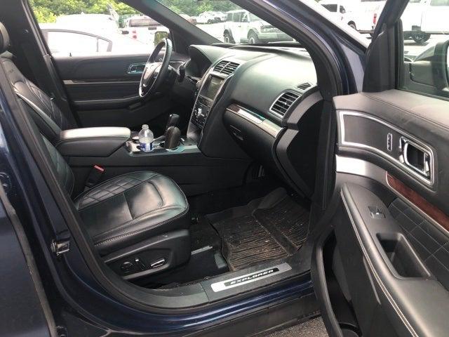 2017 Ford Explorer Platinum