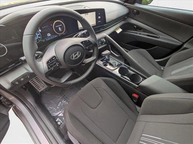 2025 Hyundai Elantra Hybrid SEL Sport
