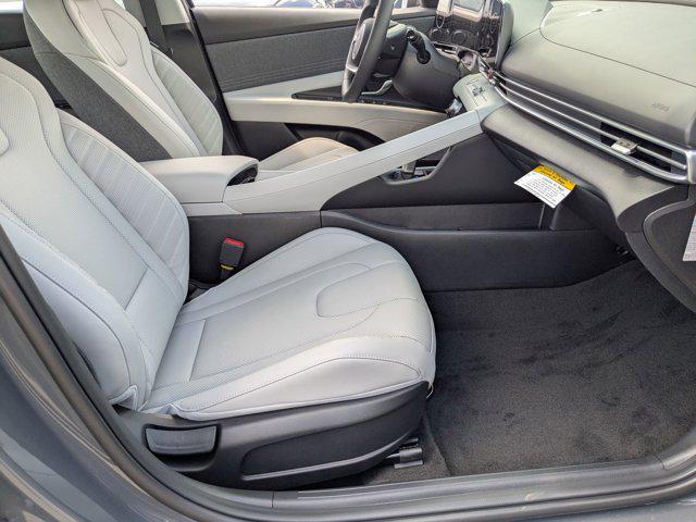 2025 Hyundai Elantra Hybrid Limited