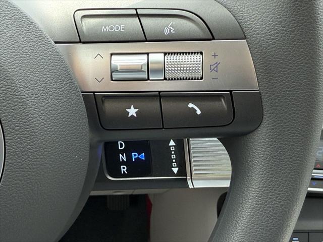 2025 Hyundai Kona EV SE